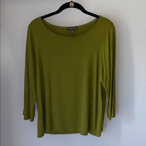 Eileen Fisher green 3/4 sleeve scoop blouse